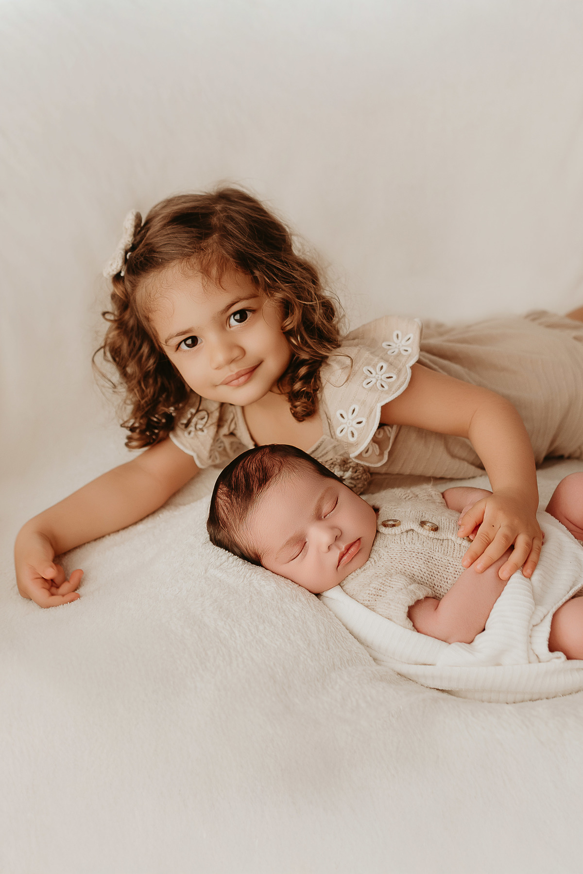 ensaio-newborn-petropolis-rj-sessao-fotografia-profissional-atemporal-estudio-climatizado-especialidade
