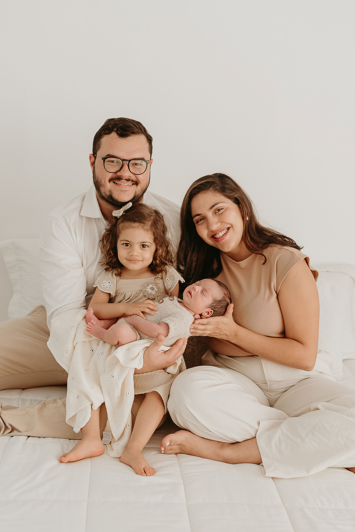 ensaio-newborn-petropolis-rj-sessao-fotografia-profissional-atemporal-estudio-climatizado-especialidade