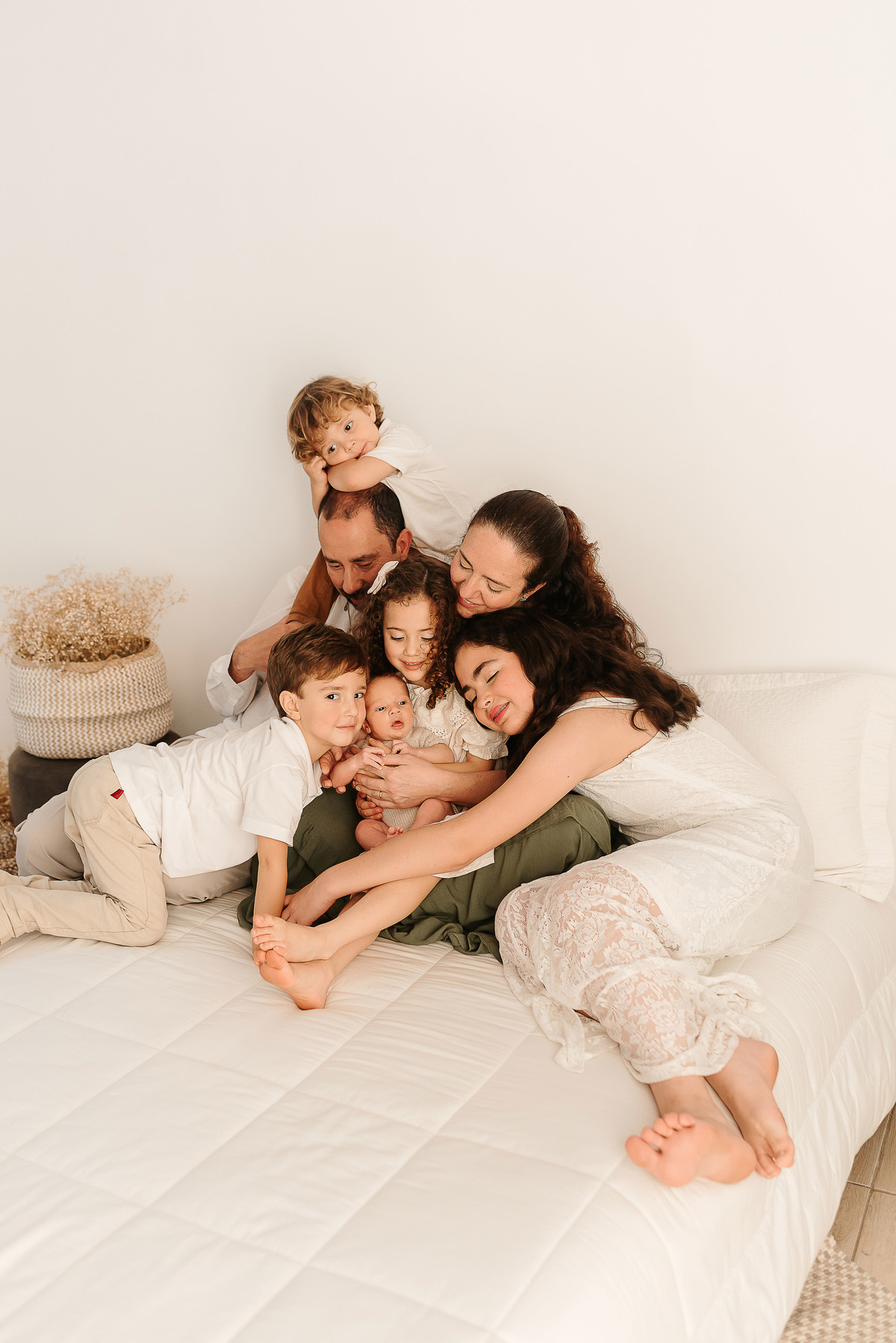 ensaio-newborn-petropolis-rj-estudio-fotografia-profissional-sessao-atemporal-recem-nascido