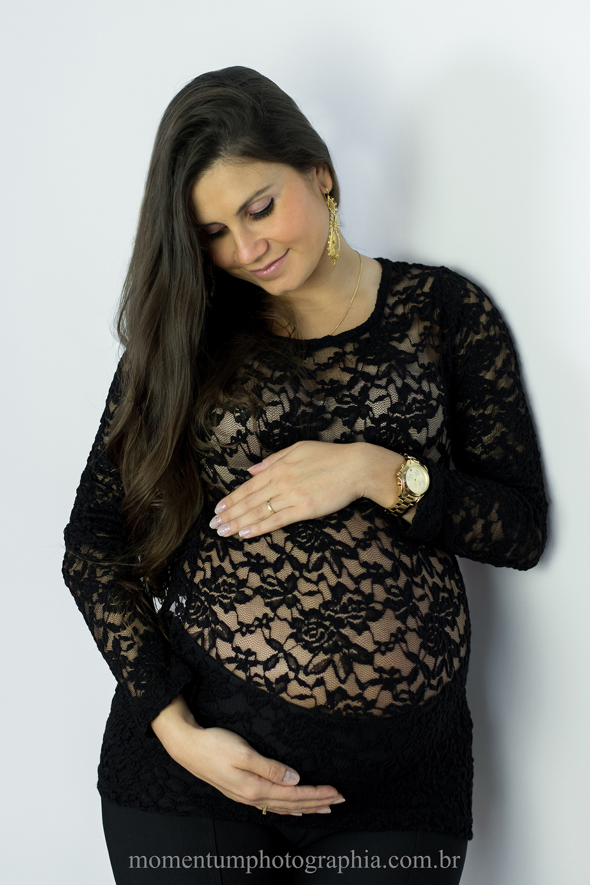 foto tirada por momentum photographia gestante maternidade gravida em petropolis rj estudio