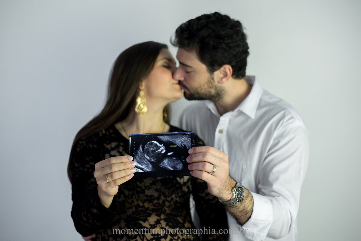foto tirada por momentum photographia gestante maternidade gravida em petropolis rj estudio
