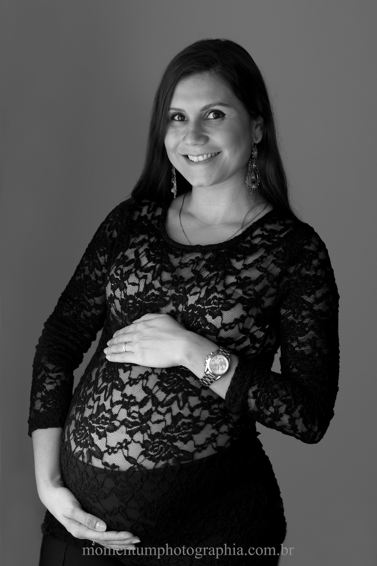 foto tirada por momentum photographia gestante maternidade gravida em petropolis rj estudio