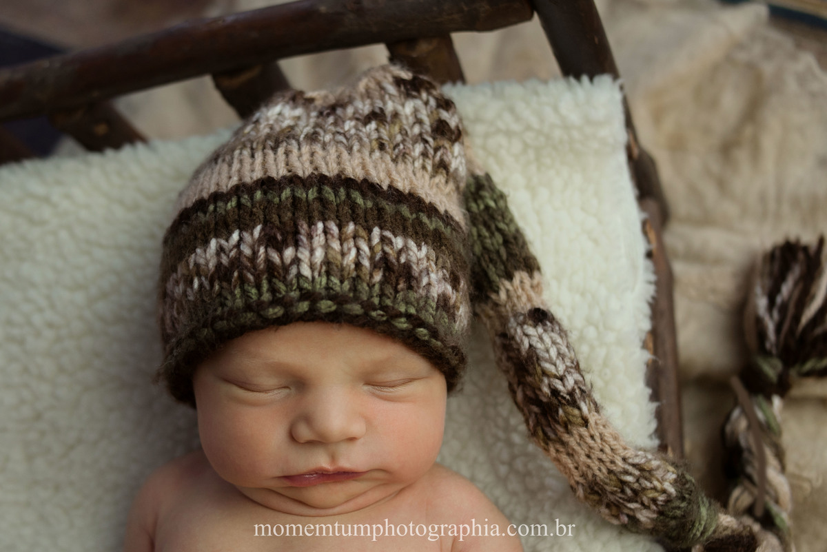foto tirada por momentum photographia em petropolis rj estudio newborn