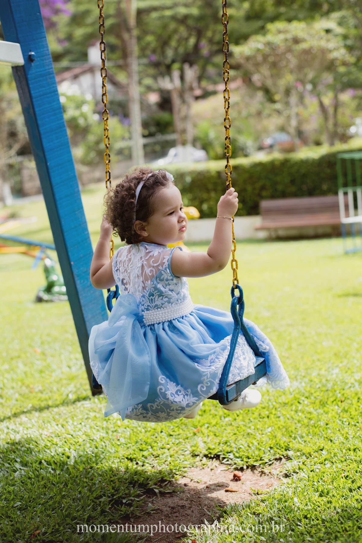 foto tirada por momentum photographia ensaio de família petropolis rj família