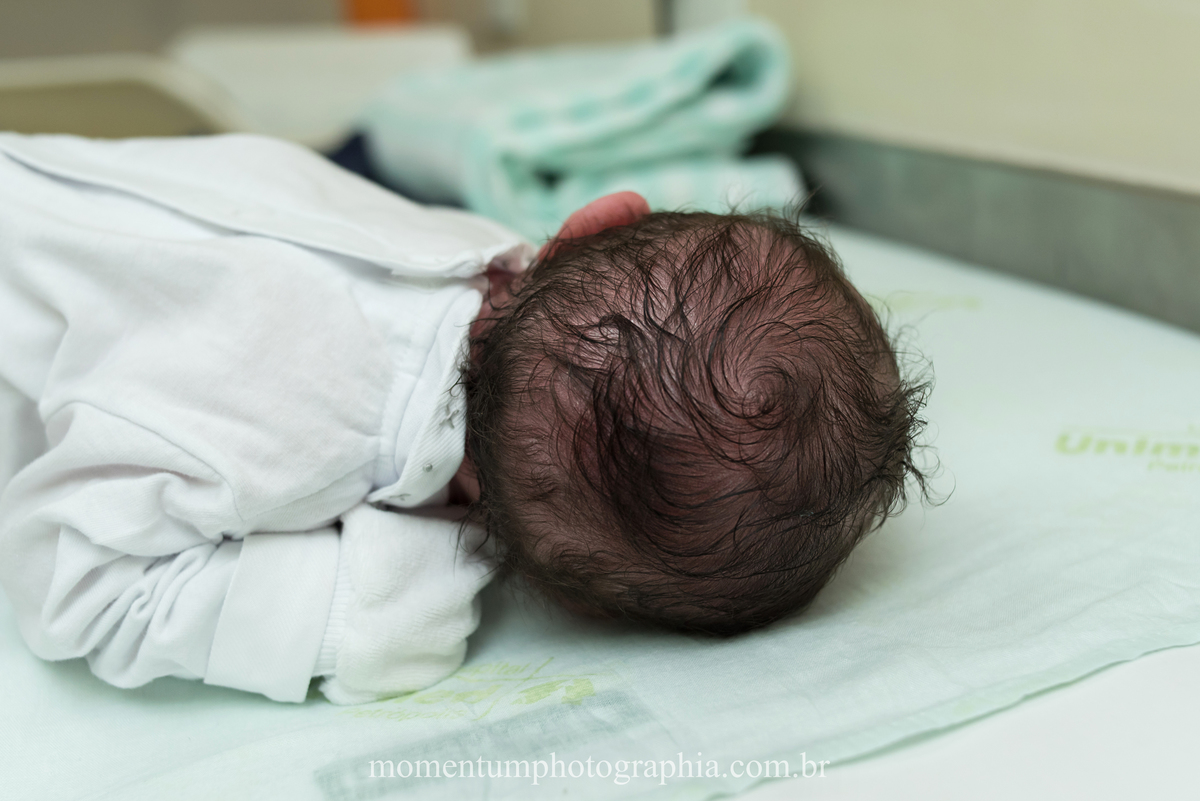 Fotografia de parto hospital Unimed Petropolis, RJ. Foto de Momentum Photographia. 