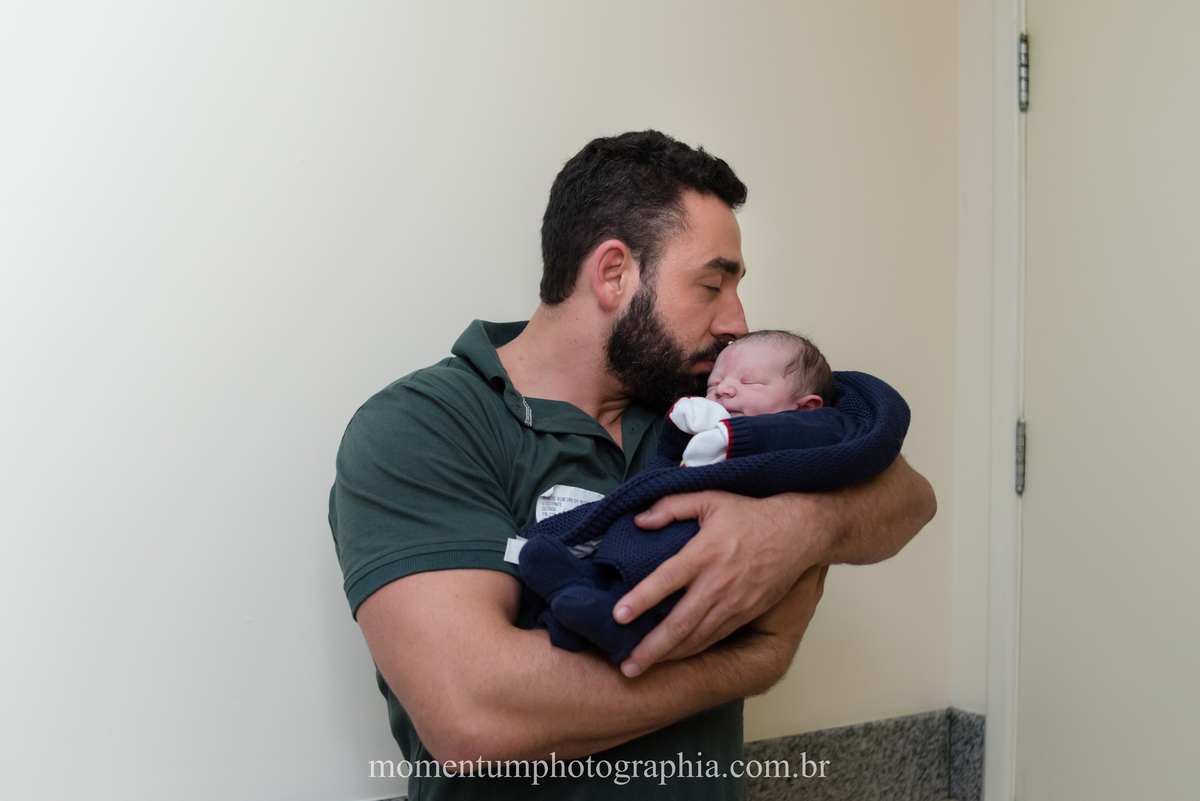 Fotografia de parto hospital Unimed Petropolis, RJ. Foto de Momentum Photographia. 