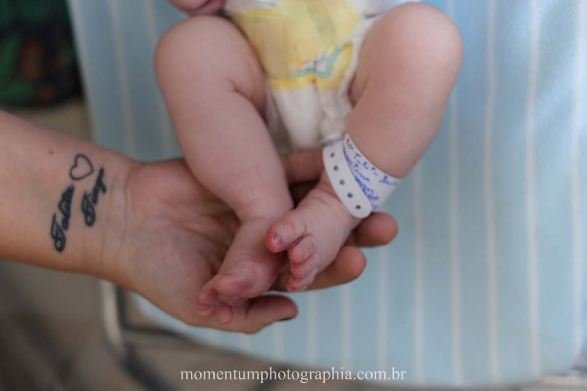 Fotografia de parto hospital Unimed Petropolis, RJ. Foto de Momentum Photographia. 