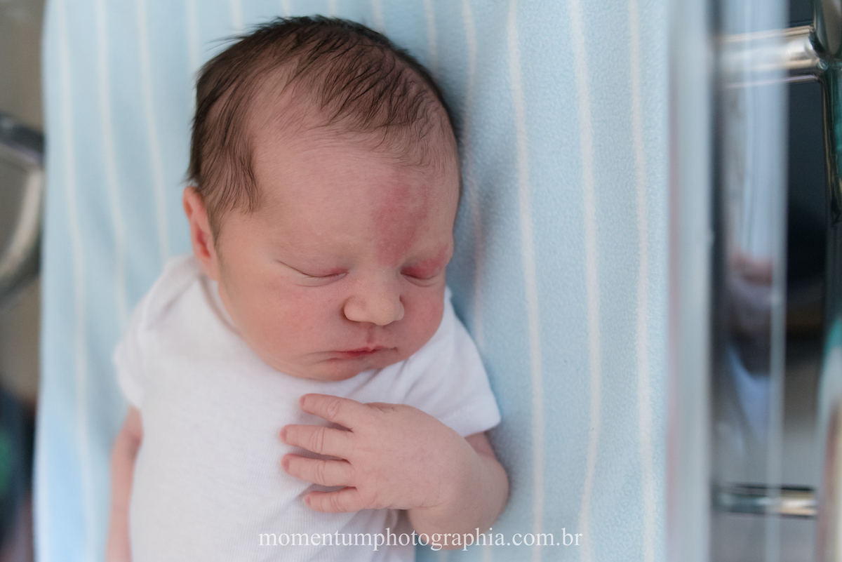 Fotografia de parto hospital Unimed Petropolis, RJ. Foto de Momentum Photographia. 