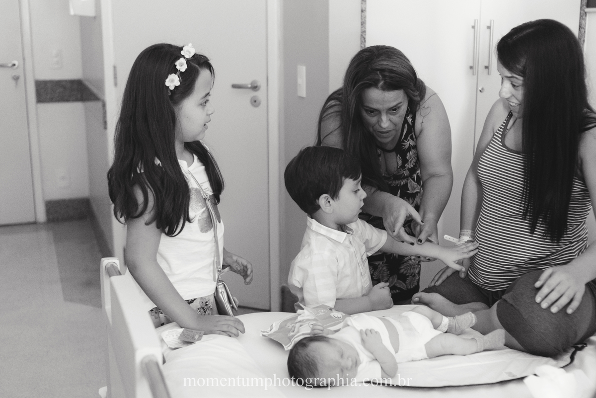 Fotografia de parto hospital Unimed Petropolis, RJ. Foto de Momentum Photographia. 