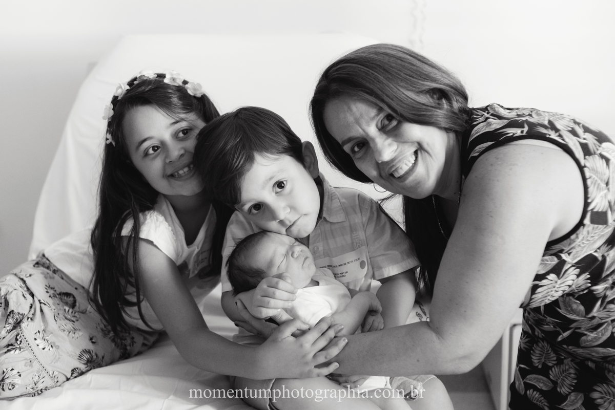 Fotografia de parto hospital Unimed Petropolis, RJ. Foto de Momentum Photographia. 