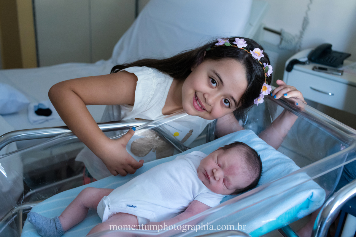 Fotografia de parto hospital Unimed Petropolis, RJ. Foto de Momentum Photographia. 