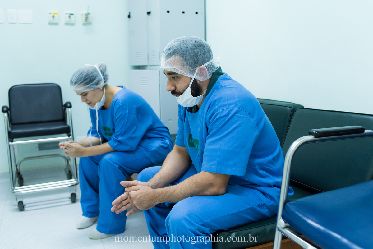 Fotografia de parto hospital Unimed Petropolis, RJ. Foto de Momentum Photographia. 