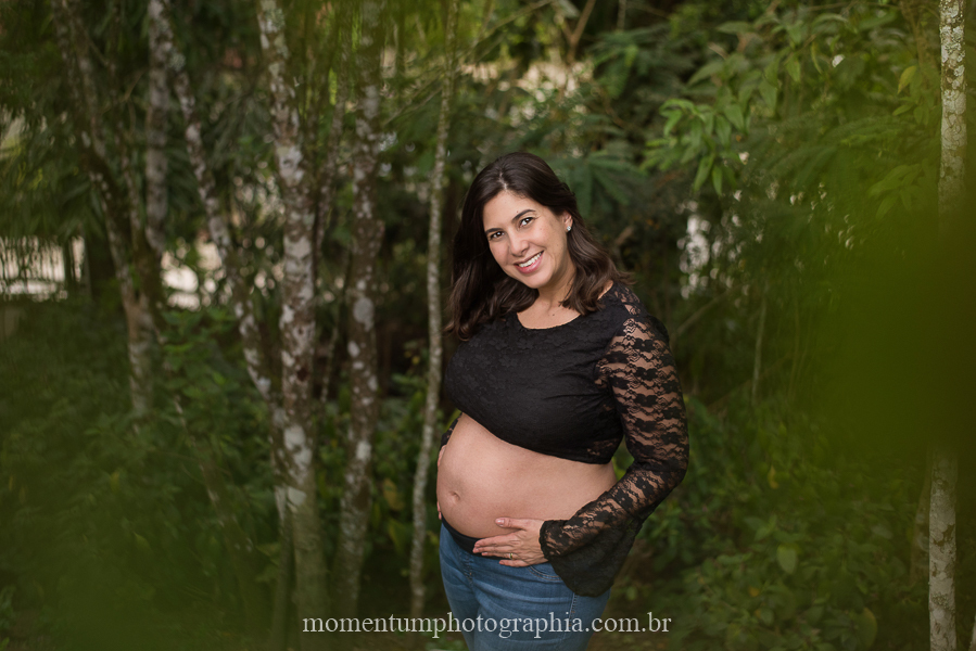ensaio gestante em petrópolis rj cachorros esperando foto por momentum photographia