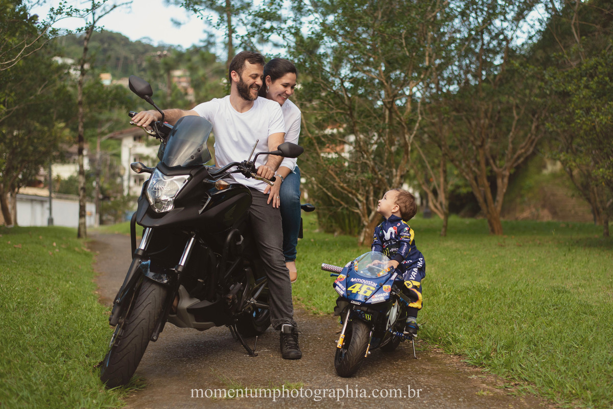 ensaio de moto em petrópolis rj momentum photographia ensaio infantil petrópolis