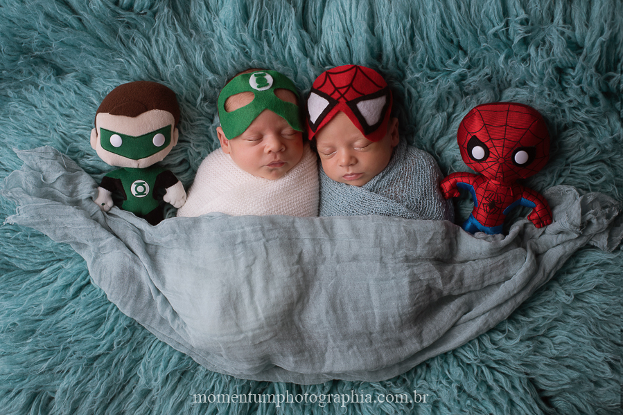 foto momentum photographia newborn gemeos petropolis rj estudio