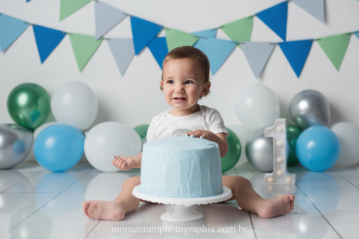 ensaio infantil cake smash menino petrópolis momentum photographia