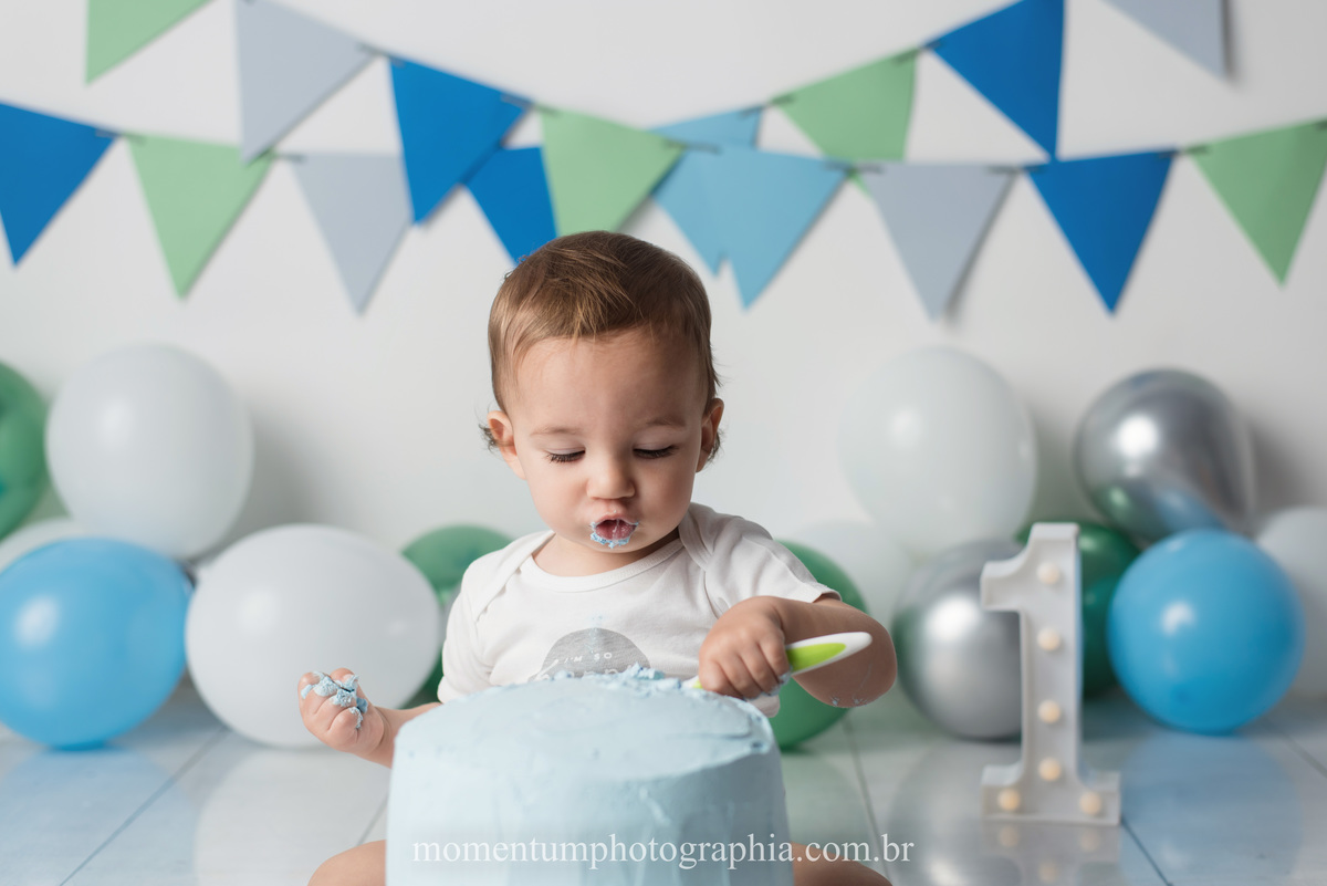 ensaio infantil cake smash menino petrópolis momentum photographia