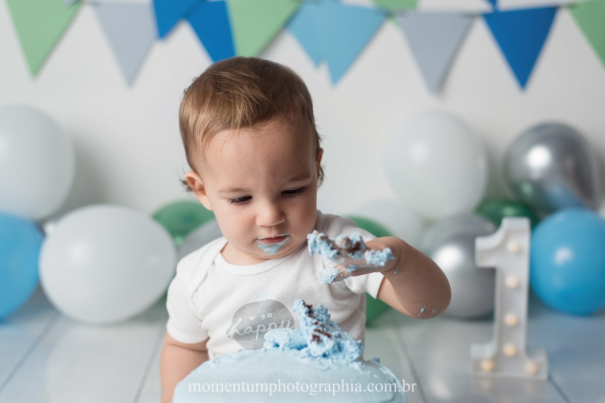 ensaio infantil cake smash menino petrópolis momentum photographia