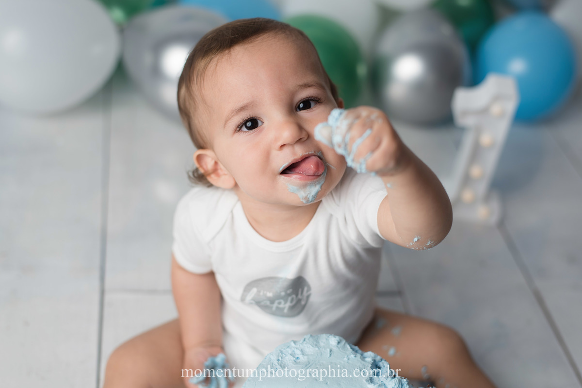 ensaio infantil cake smash menino petrópolis momentum photographia