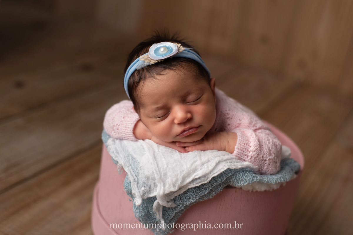 ensaio-newborn-petropolis-rj-momentum-photographia-ensaio-infantil-bebês-acompanhamento-fotografia-infantil