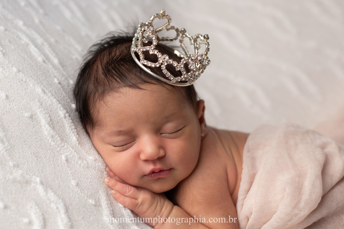 ensaio-newborn-petropolis-rj-momentum-photographia-ensaio-infantil-bebês-acompanhamento-fotografia-infantil