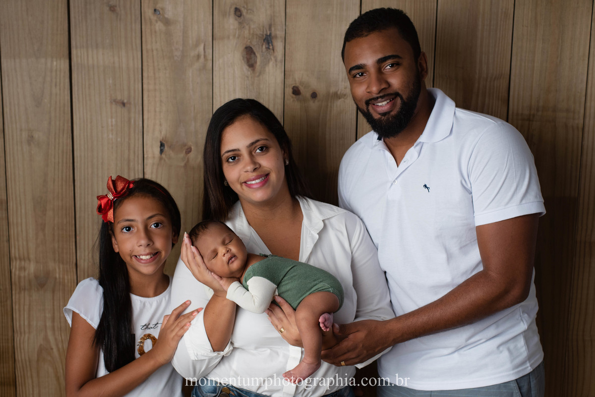 sessão-newborn-petropolis-ensaio-bebe-momentum-photographia-fotografiadebebes