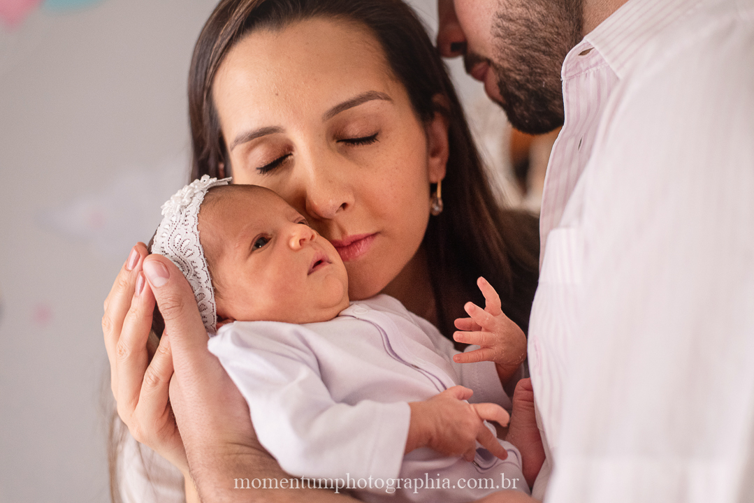 newborn, lifestyle, rio verde, petropolis, ensaio de família, família, recém nascido, ensaio em casa, bebê, momentum, photographia