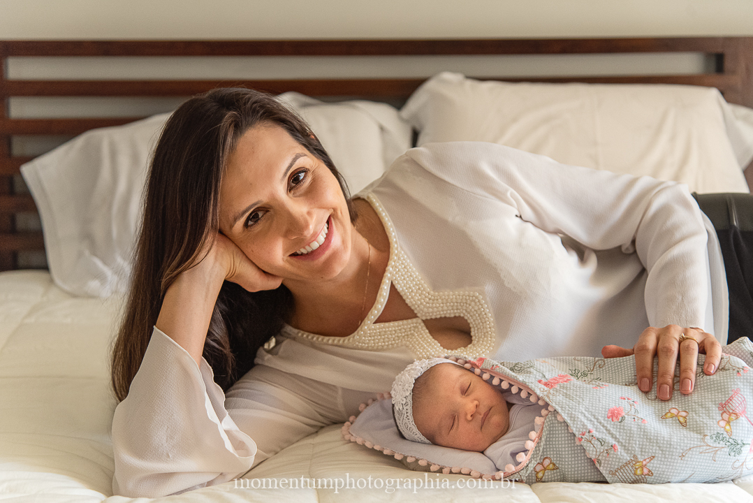 newborn, lifestyle, rio verde, petropolis, ensaio de família, família, recém nascido, ensaio em casa, bebê, momentum, photographia