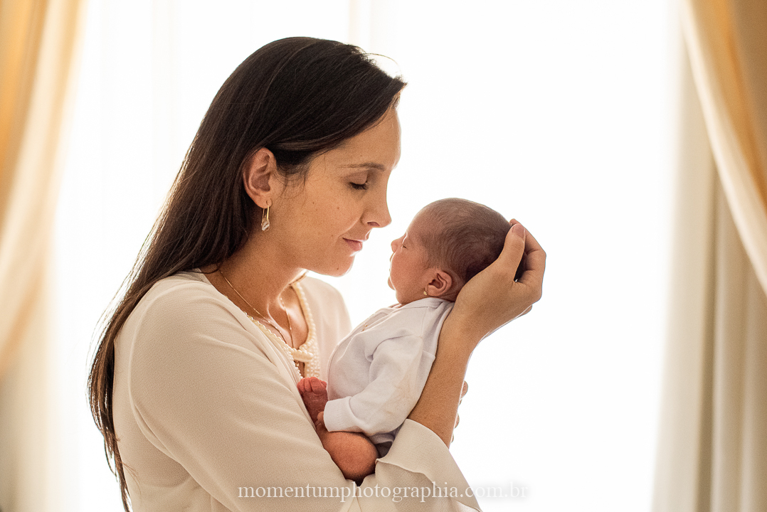 newborn, lifestyle, rio verde, petropolis, ensaio de família, família, recém nascido, ensaio em casa, bebê, momentum, photographia