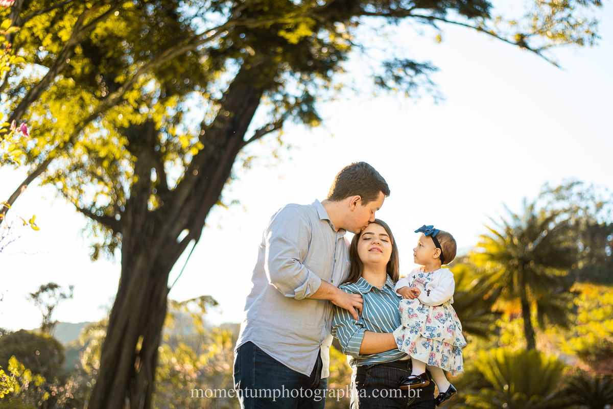 ensaio de familia, golden hour, petropolis, pais, filhos, bebês, newborn, momentum photographia, museu imperial