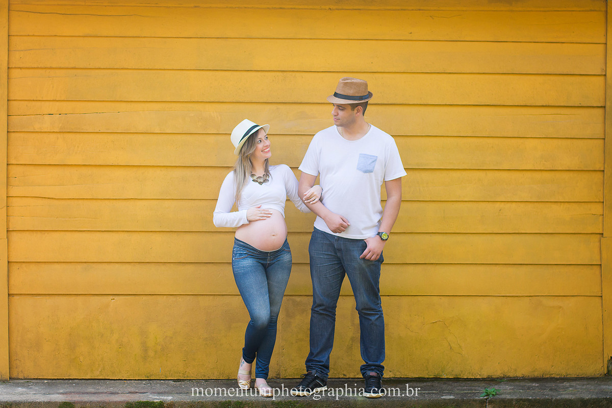 foto tirada por momentum photographia gestante grávida Petrópolis RJ parque Cremeri linda