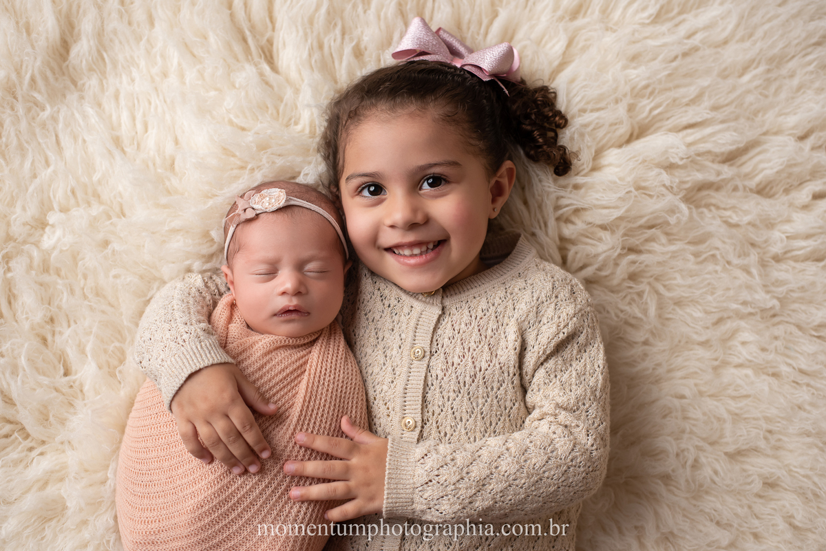 ensaio newborn, petropolis, ensaio de bebê, ensaio infantil, estudio em petropolis, momentum photographia