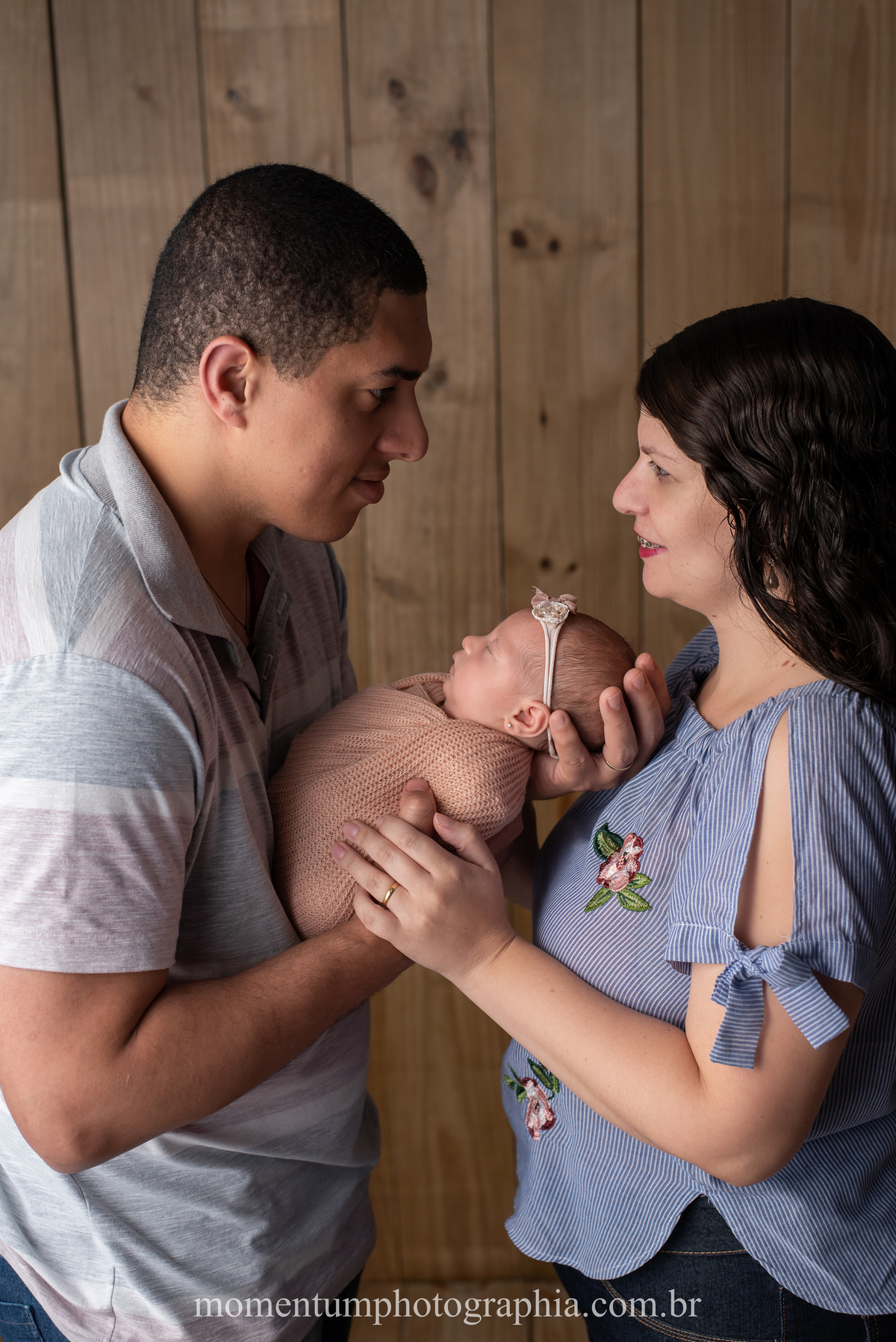 ensaio newborn, petropolis, ensaio de bebê, ensaio infantil, estudio em petropolis, momentum photographia