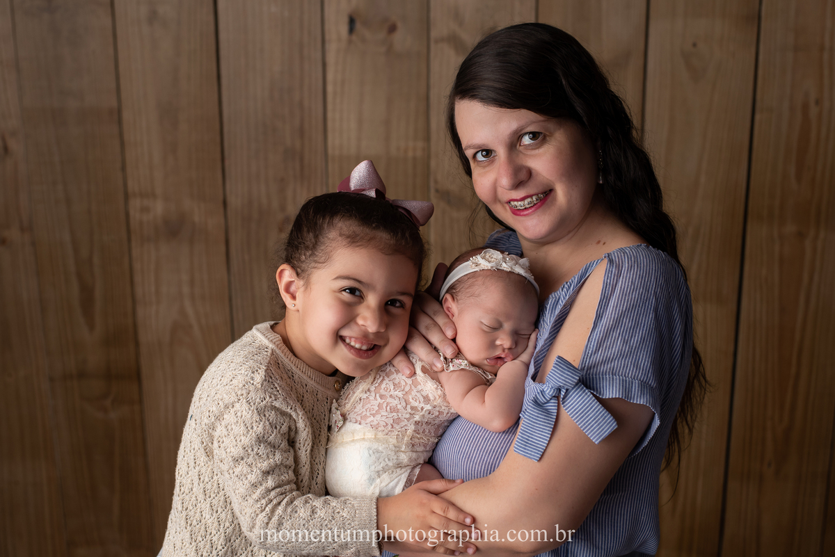 ensaio newborn, petropolis, ensaio de bebê, ensaio infantil, estudio em petropolis, momentum photographia