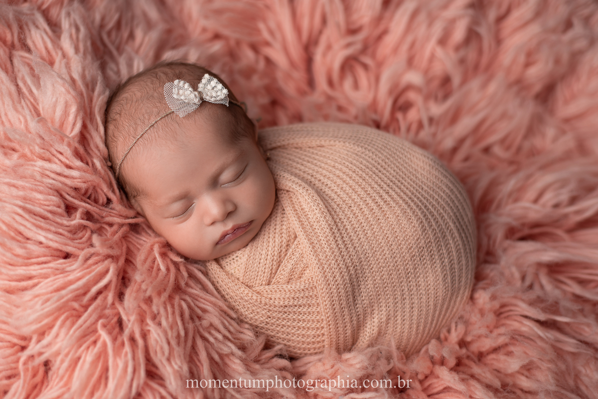 ensaio newborn, petropolis, ensaio de bebê, ensaio infantil, estudio em petropolis, momentum photographia