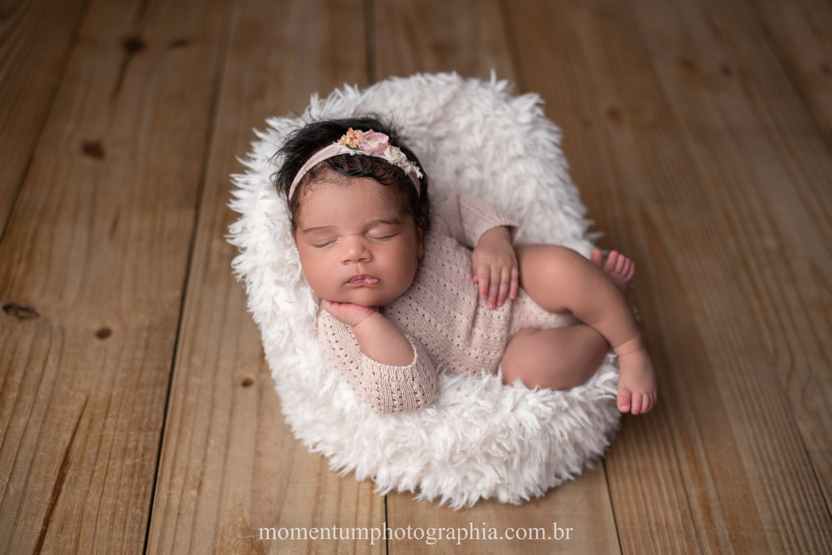 ensaio newborn, newborn petropolis, momentum photographia, bebês, maternidade, mae de menina, newborn style