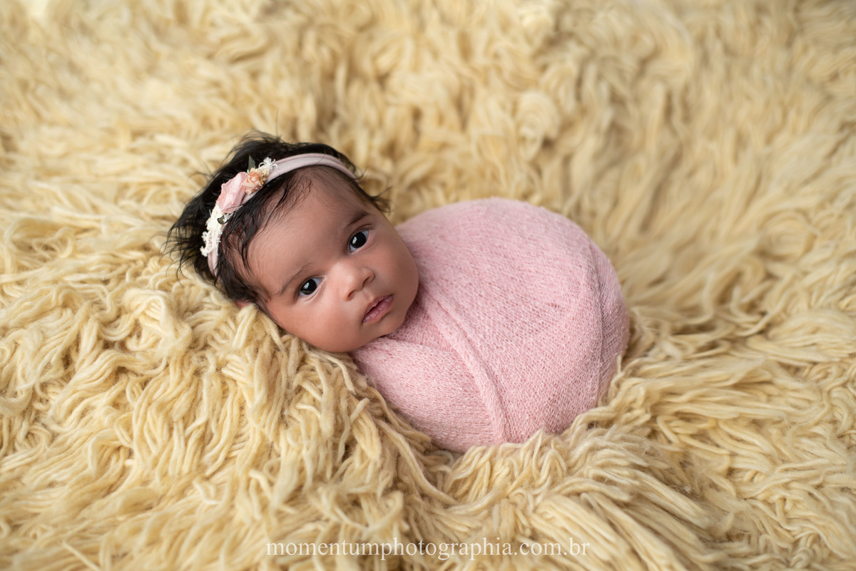 ensaio newborn, newborn petropolis, momentum photographia, bebês, maternidade, mae de menina, newborn style