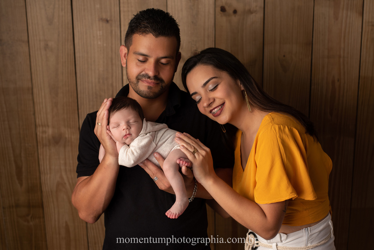 ensaio newborn petropolis, sorriso de bebê, newborn petropolis, ensaio de bebê em petropolis, estudio momentum, gestantes petropolis, momentum photographia