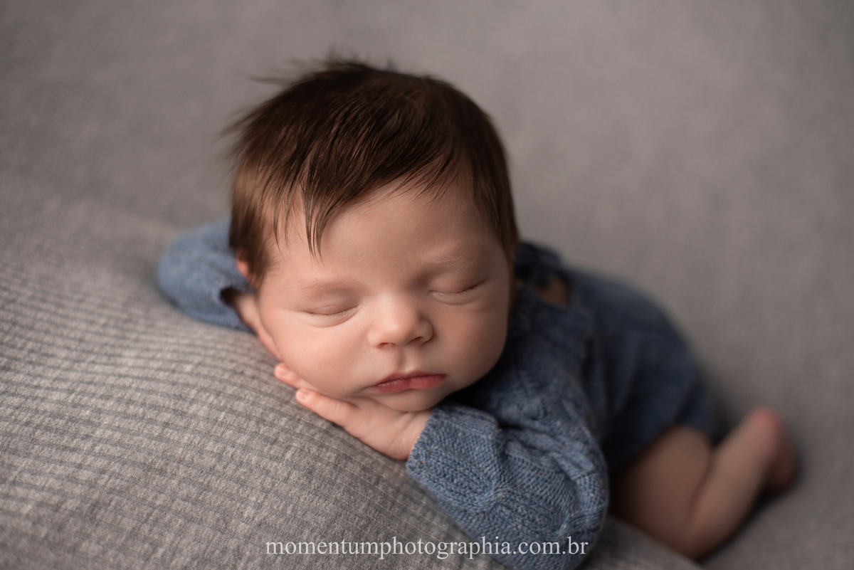 ensaio newborn petropolis, sorriso de bebê, newborn petropolis, ensaio de bebê em petropolis, estudio momentum, gestantes petropolis, momentum photographia