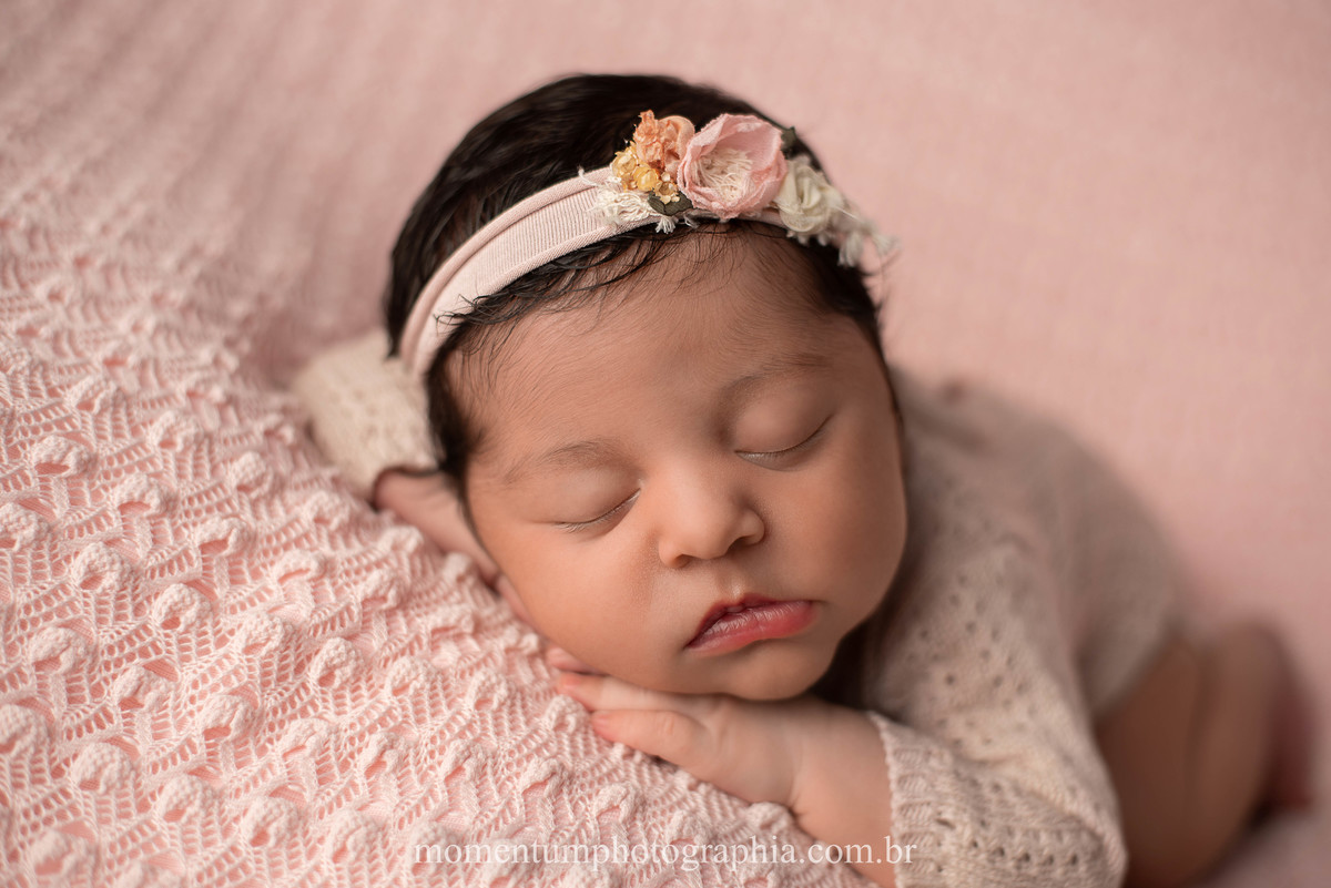 ensaio newborn em petropolis, rj. newborn petropolis, recem nascido, estudio de fotografia em petropolis, mae de menina, mae de primeira viagem, mae de menino, gestação, gravidas de petropolis, gestantes petropolis