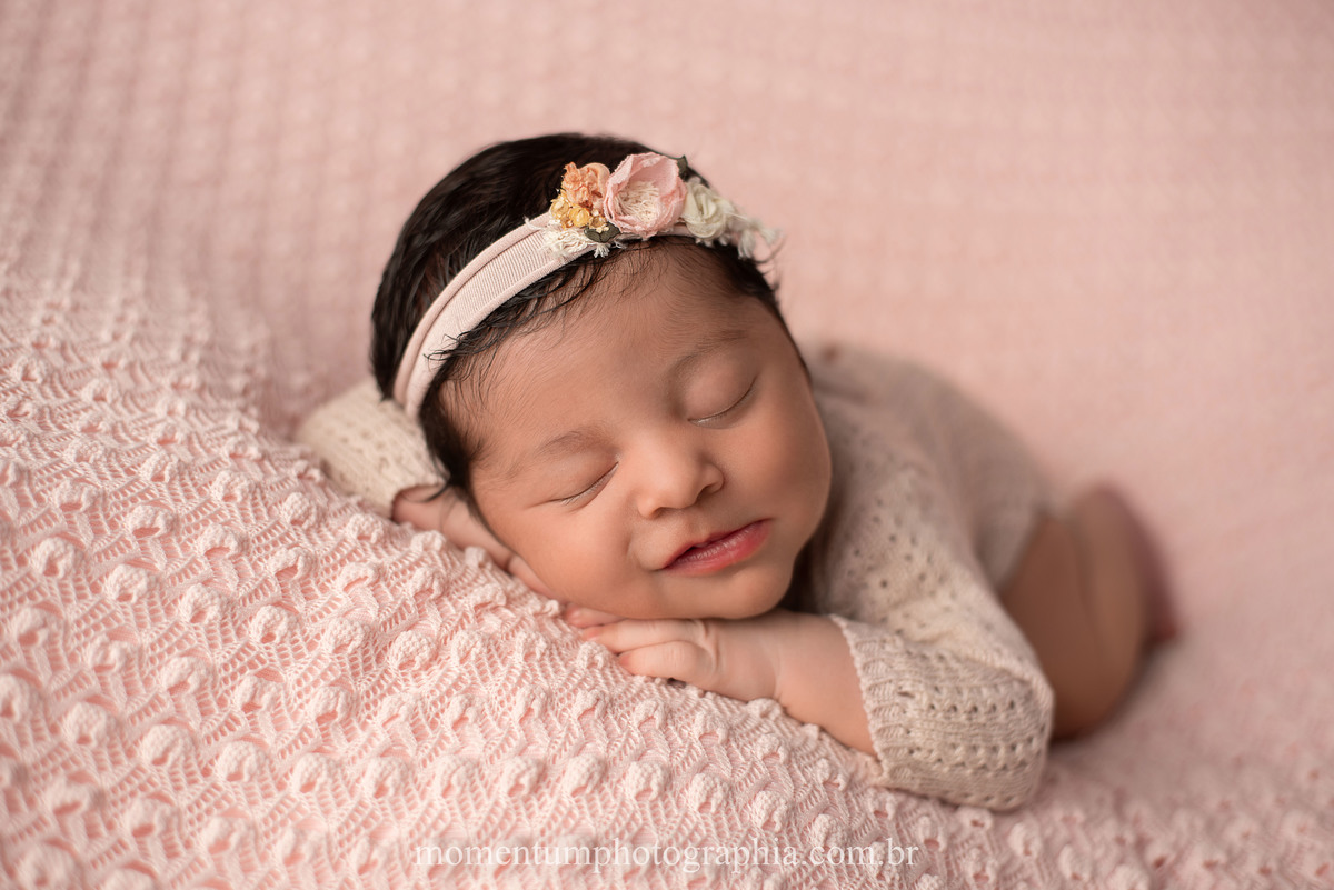 ensaio newborn em petropolis, rj. newborn petropolis, recem nascido, estudio de fotografia em petropolis, mae de menina, mae de primeira viagem, mae de menino, gestação, gravidas de petropolis, gestantes petropolis