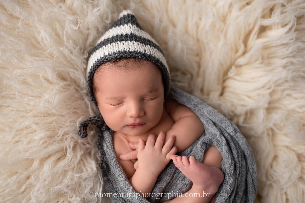 sessão newborn Petrópolis, gestantes de Petrópolis, Mães de Petrópolis, Grávidas de Petrópolis, momentum photographia, referência em newborn, fotos em petrópolis, fotógrafo referência em newborn