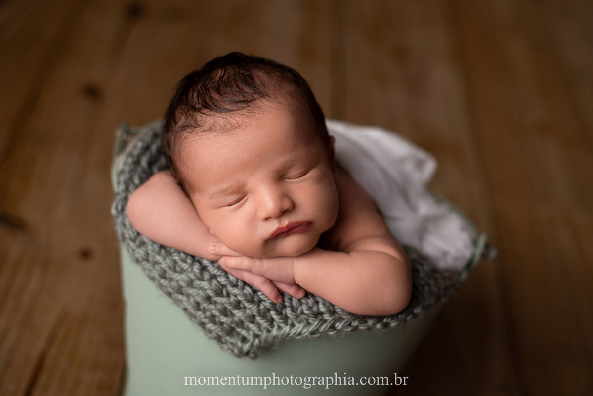 sessão newborn Petrópolis, gestantes de Petrópolis, Mães de Petrópolis, Grávidas de Petrópolis, momentum photographia, referência em newborn, fotos em petrópolis, fotógrafo referência em newborn