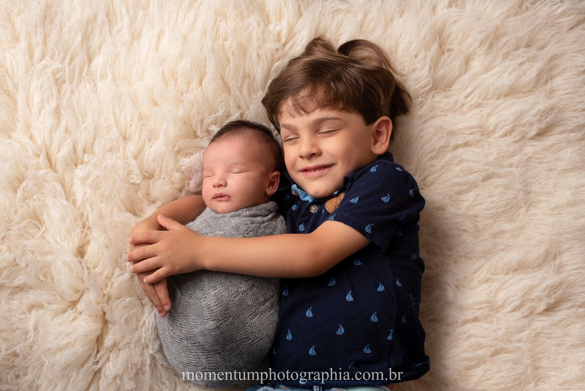 sessão newborn Petrópolis, gestantes de Petrópolis, Mães de Petrópolis, Grávidas de Petrópolis, momentum photographia, referência em newborn, fotos em petrópolis, fotógrafo referência em newborn