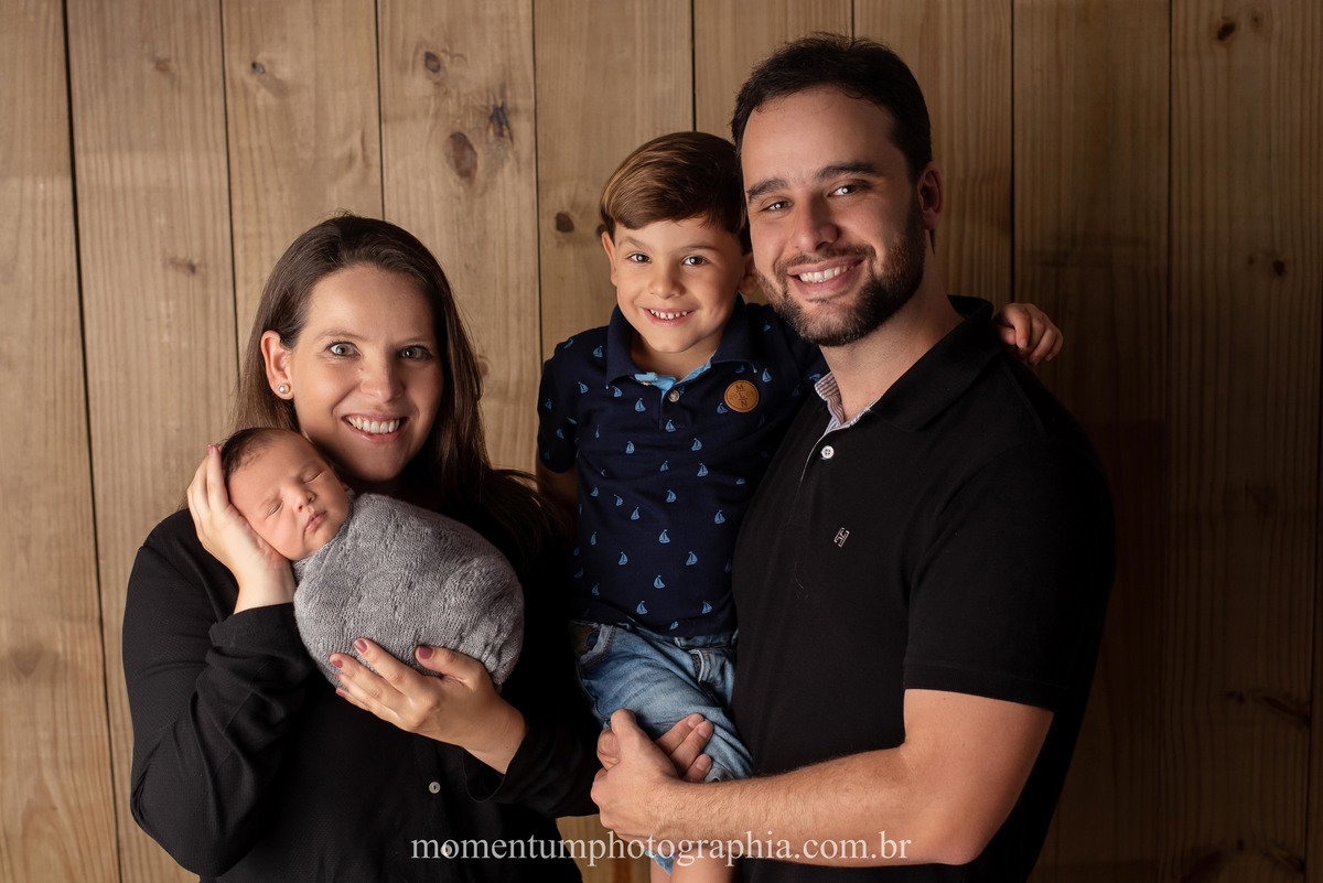 sessão newborn Petrópolis, gestantes de Petrópolis, Mães de Petrópolis, Grávidas de Petrópolis, momentum photographia, referência em newborn, fotos em petrópolis, fotógrafo referência em newborn