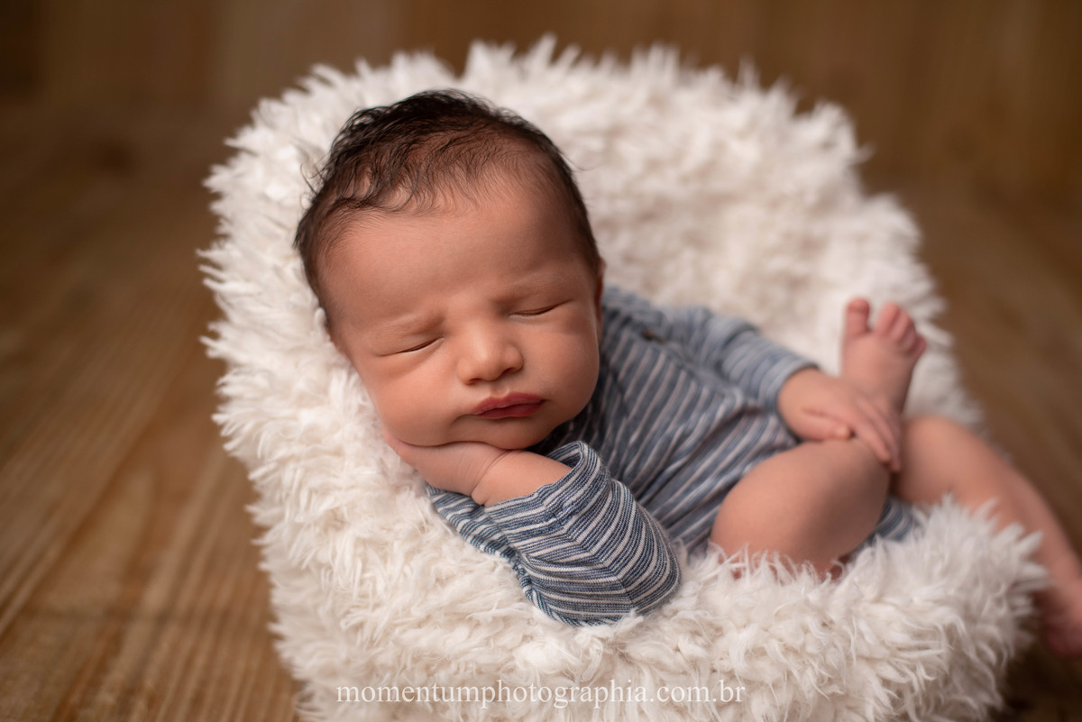 sessão newborn Petrópolis, gestantes de Petrópolis, Mães de Petrópolis, Grávidas de Petrópolis, momentum photographia, referência em newborn, fotos em petrópolis, fotógrafo referência em newborn