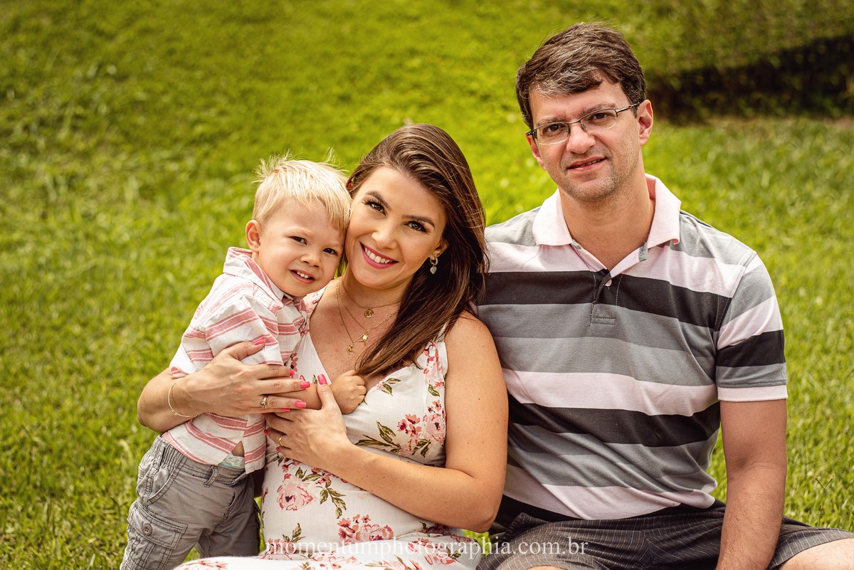 sessão newborn Petrópolis, gestantes de Petrópolis, Mães de Petrópolis, Grávidas de Petrópolis, momentum photographia, referência em newborn, fotos em petrópolis, fotógrafo referência em newborn, ensaio gestante petropolis, fotografas de gestante 