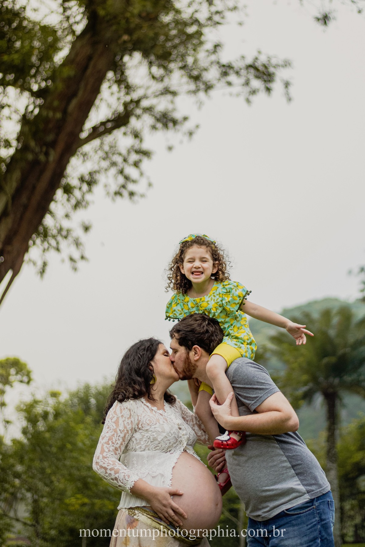 sessão newborn Petrópolis, gestantes de Petrópolis, Mães de Petrópolis, Grávidas de Petrópolis, momentum photographia, referência em newborn, fotos em petrópolis, fotógrafo referência em newborn, ensaio gestante petropolis, ensaio museu imperial