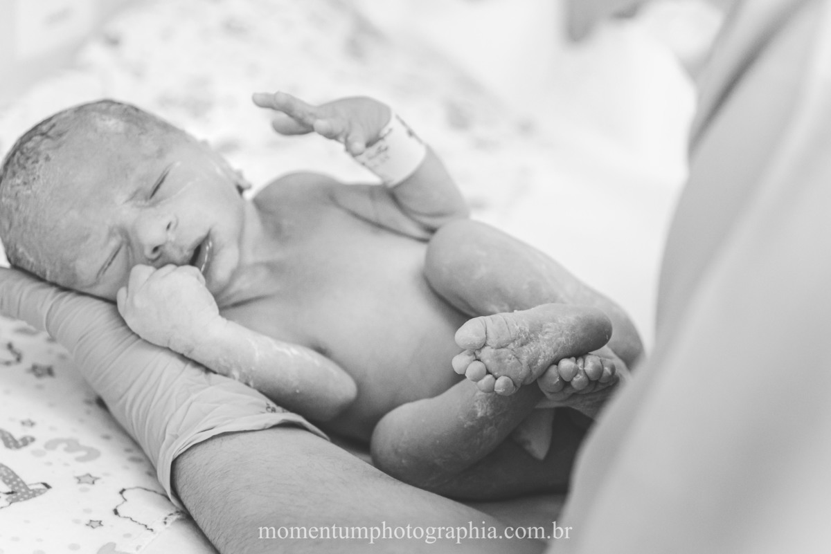 sessão newborn Petrópolis, gestantes de Petrópolis, Mães de Petrópolis, Grávidas de Petrópolis, momentum photographia, referência em newborn, fotos em petrópolis, fotógrafo referência em newborn, ensaio gestante petropolis, fotos de parto petropolis