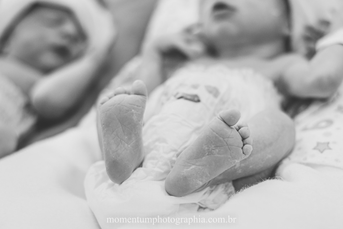 sessão newborn Petrópolis, gestantes de Petrópolis, Mães de Petrópolis, Grávidas de Petrópolis, momentum photographia, referência em newborn, fotos em petrópolis, fotógrafo referência em newborn, ensaio gestante petropolis, fotos de parto petropolis